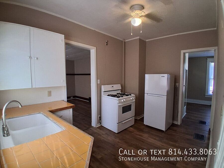 1st image of 622 E 6th St #2