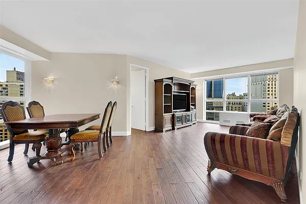 Rented by Engel & Völkers New York City | media 8