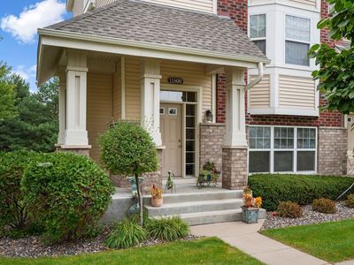 11800 Emery Village Dr N, Champlin, MN, 55316
