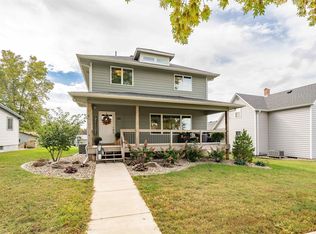 705 4th St, Garretson, SD 57030