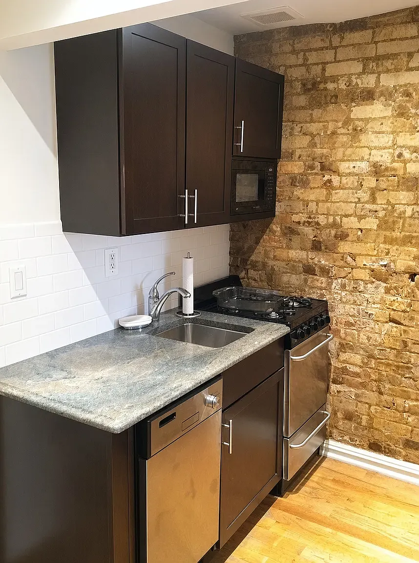 342 East 76th Street — Photo 3