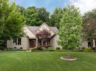 495 Woodard Pl, Powell, OH