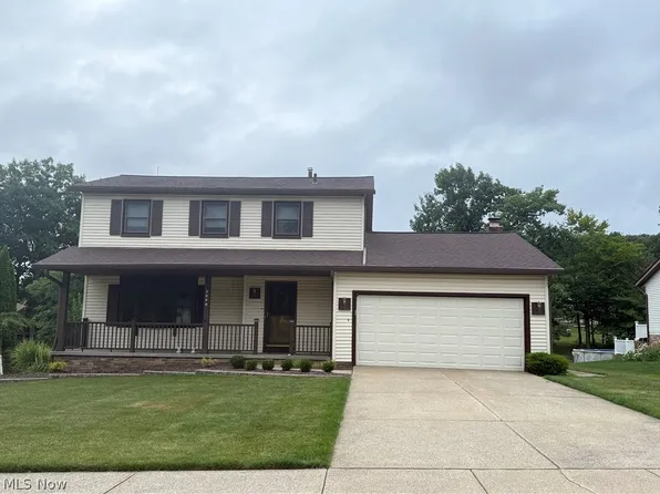 3880 Clearwater Dr, Parma, OH 44134