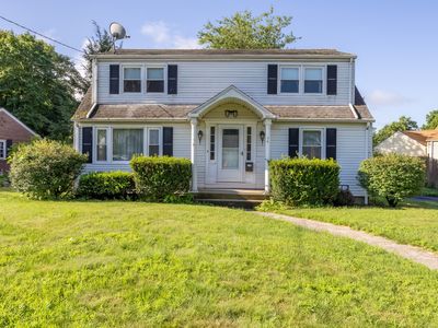 72 West End Avenue, New Britain, CT, 06052
