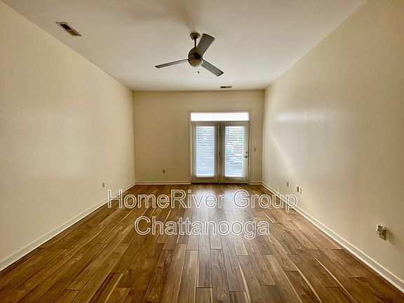 4th image of 817 Flynn St #103