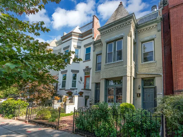 621 7th St NE APT B, Washington, DC 20002