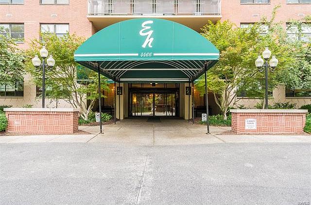1st image of 4466 W Pine Blvd APT 18B