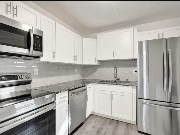 300 Waterway Dr S APT 205, Lantana, FL 33462