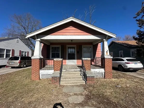 522 E Garfield Ave, Decatur, IL 62526