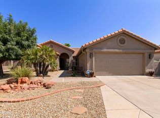 460 W Elmwood Pl, Chandler, AZ 85248