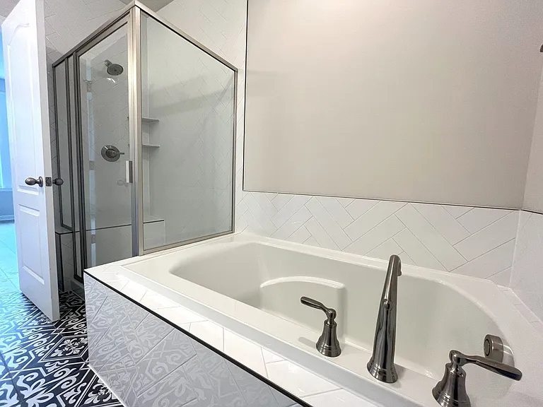 8807 Merriweather Ln — Photo 22