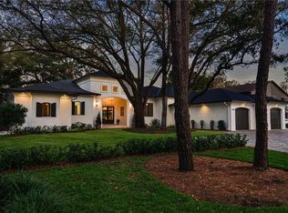 303 Grande Grove Ct, Lutz, FL 33549