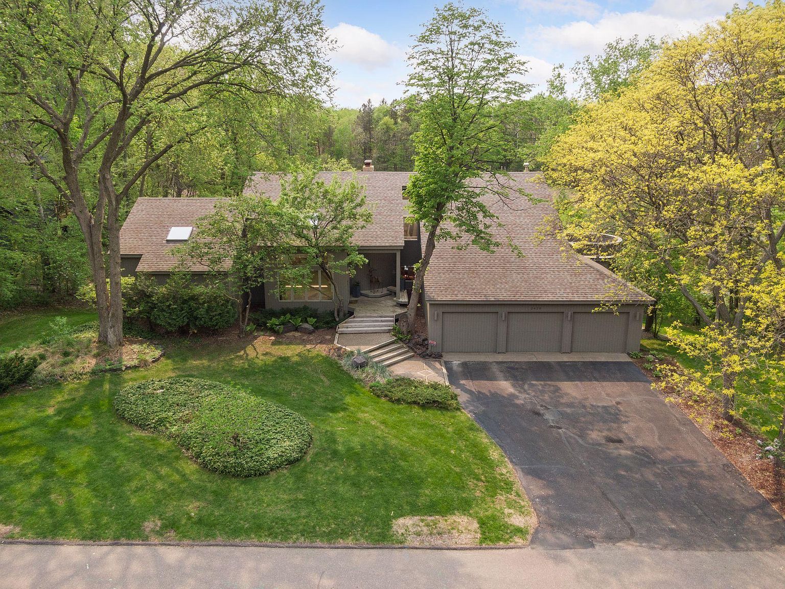 2420 Lorien St, MN 55305 MLS 6372826 Zillow