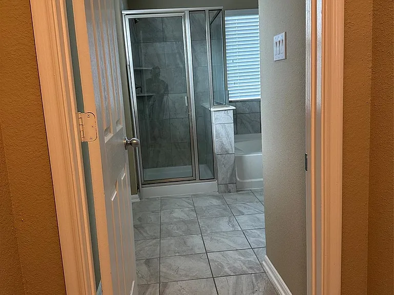 2606 Riverhollow Ln — Photo 14