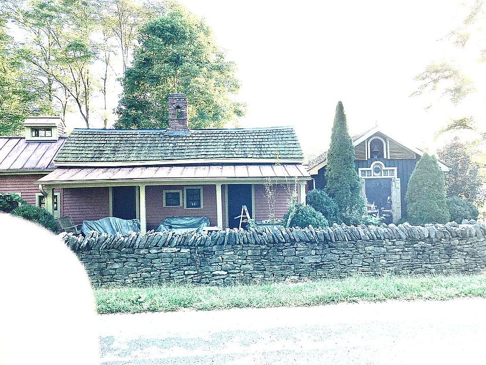 1st image of 2935 Chrisman Ln