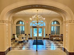 Park Royal, Saint Louis, MO 63108