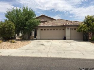 864 Country Club Dr, Kingman, AZ 86401