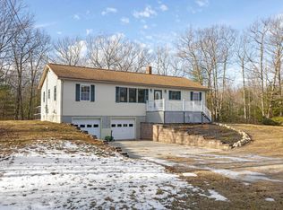 218 Duke Ln, Lyman, ME 04002