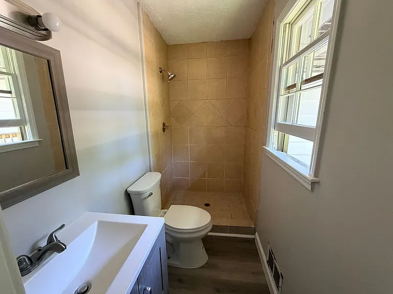 2079 McDaniels Bridge Rd SW — Photo 18