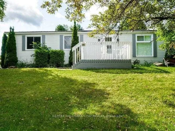 11A Park Cres #A, New Tecumseth, ON L0G 1W0