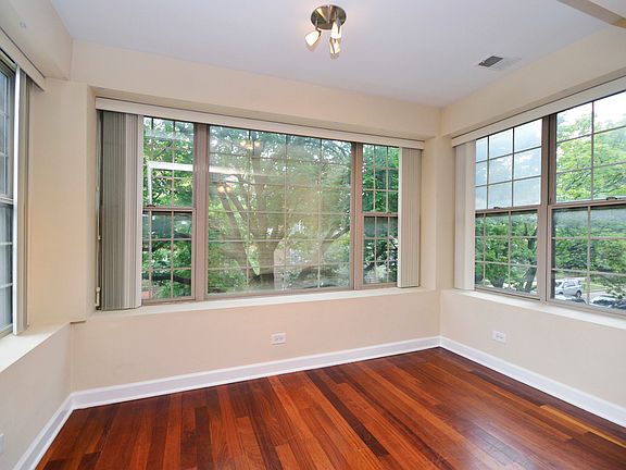 3rd image of 3337 W Sunnyside Ave #2A