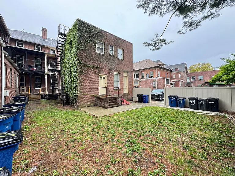 59 Trumbull St — Photo 41