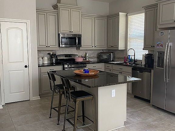3rd image of 146 Cheswood Forest Dr