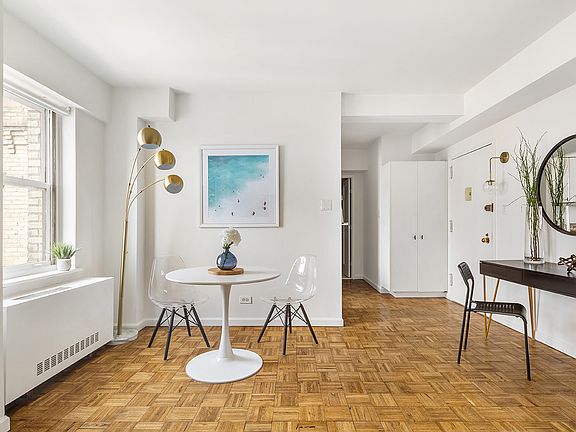 5th image of 111 Hicks St APT 18C