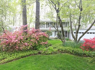 10822 Burr Oak Way, Burke, VA 22015