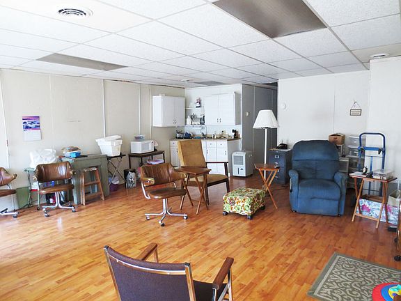 2nd image of 64 High St