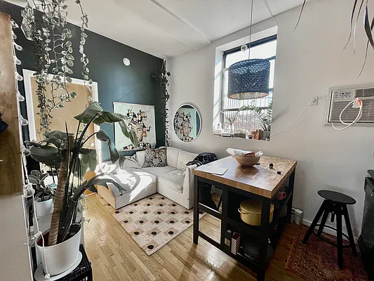 Rented by Corcoran | media 1