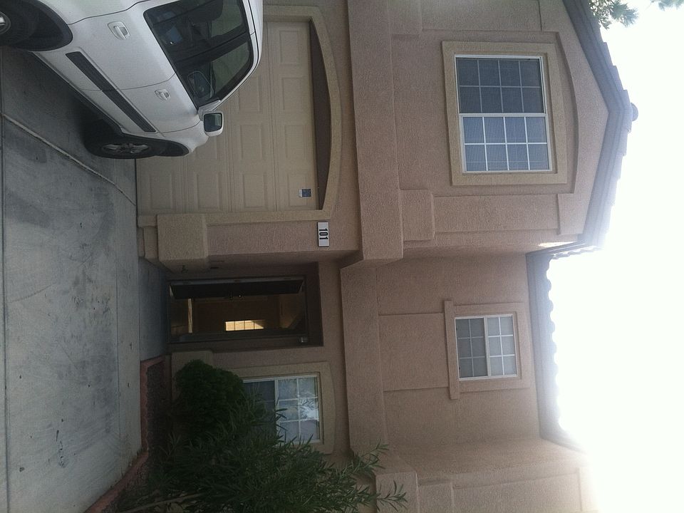 1st image of 2521 Sierra Luna Ave Unit 101