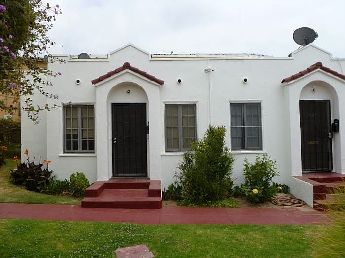 1st image of 4049 W 28th St