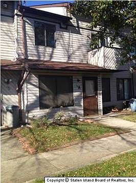 1st image of 17A Wolkoff Ln