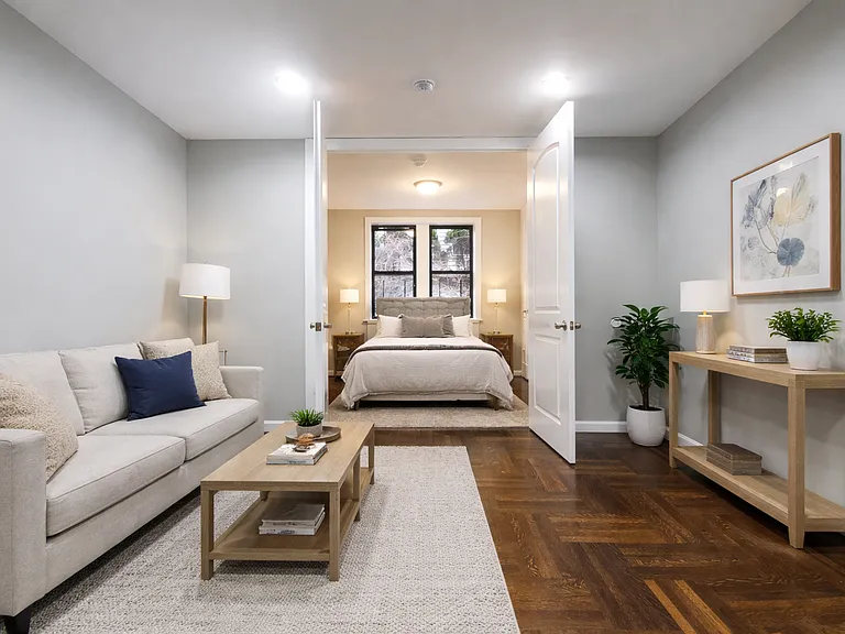 55 E 196th St #2F — Photo 3
