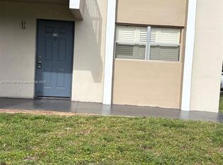 7925 Fairview Dr APT 110, Fort Lauderdale, FL 33321
