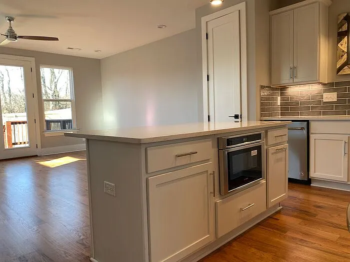 709 Tral St — Photo 16