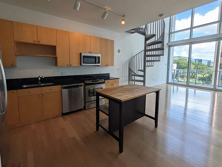 150 E Robinson St #429 — Photo 12