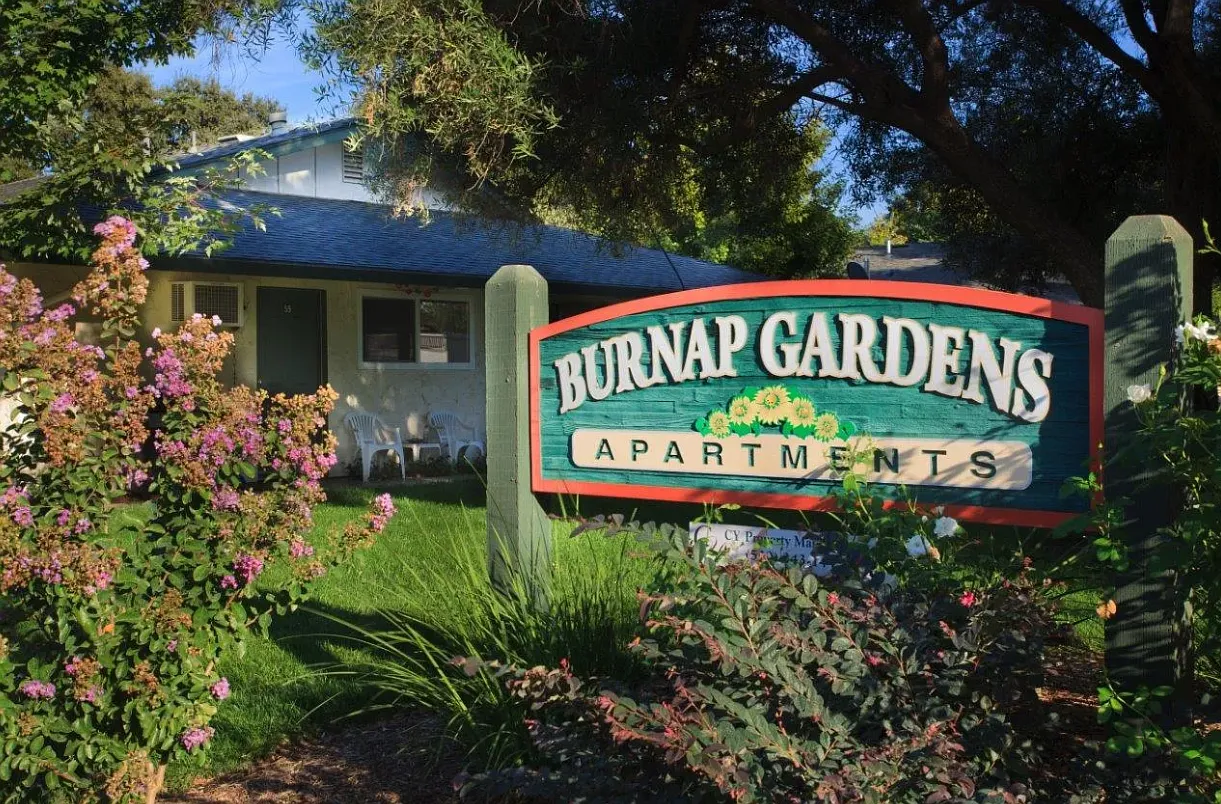 Burnap Gardens — Photo 1