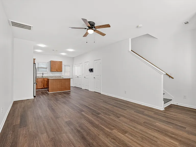 147 Ofner Dr — Photo 21