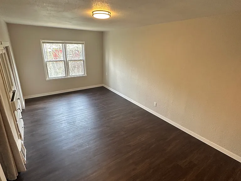 1740 Oxford St SE #9 — Photo 19