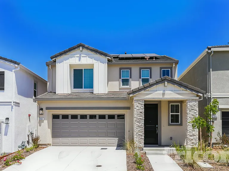 2634 Miller Run Ln — Photo 1