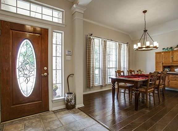 4th image of 2466 Crystal Falls Dr