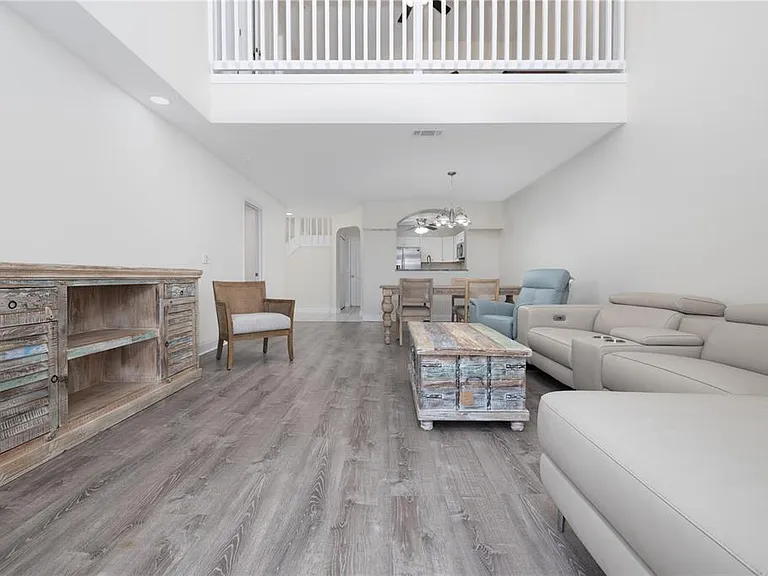 3074 Ocean Shore Blvd — Photo 11