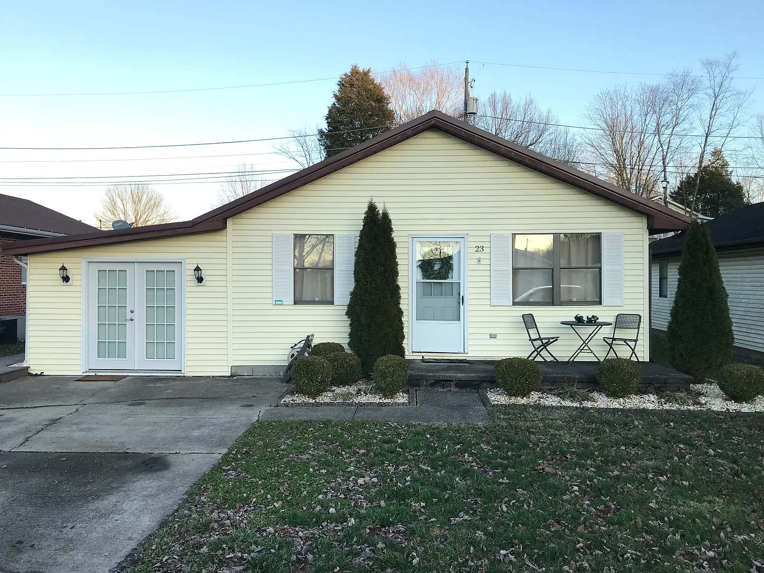 23 Cedar Dr photo 1