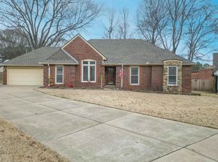 781 Pecan Grove Cv, Collierville, TN 38017