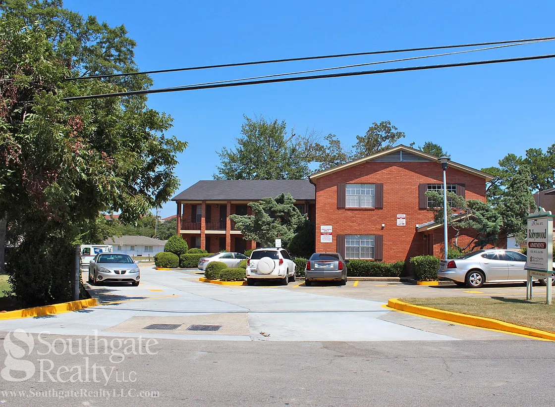 Building Photo - 115 N 32nd Ave