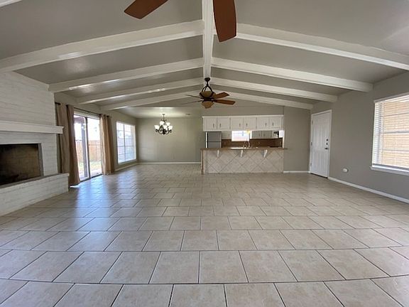 3rd image of 14126 Atascadera Ave