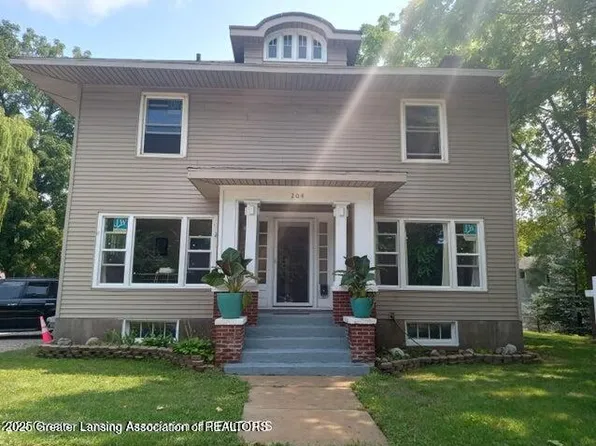 204 N Whittemore St, Saint Johns, MI 48879