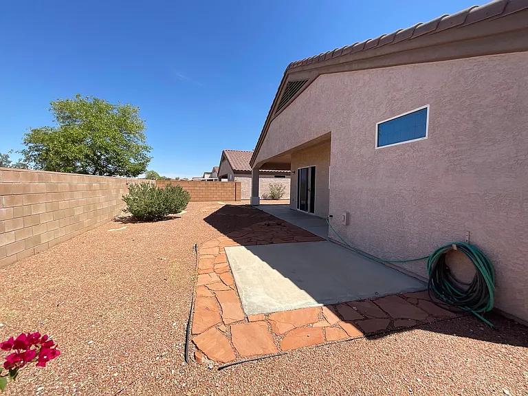 3001 Carefree Dr — Photo 33